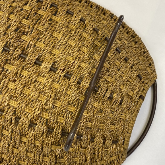 Wicker Tray - Picture 4 of 4